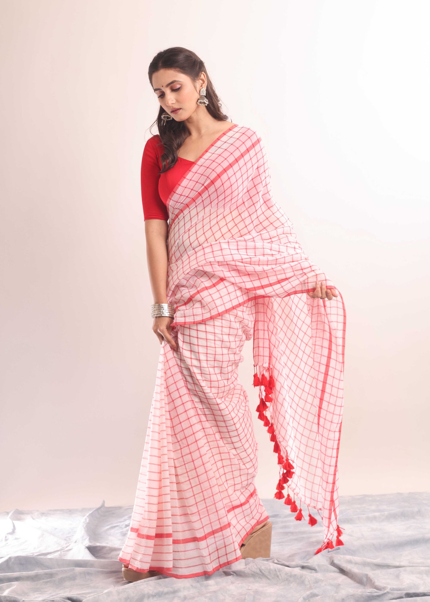 PARINEETA