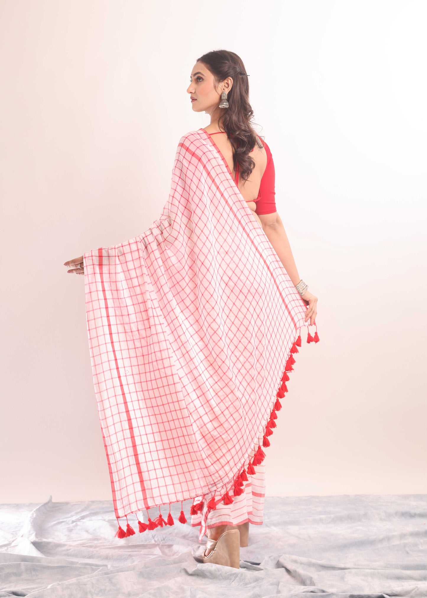 PARINEETA
